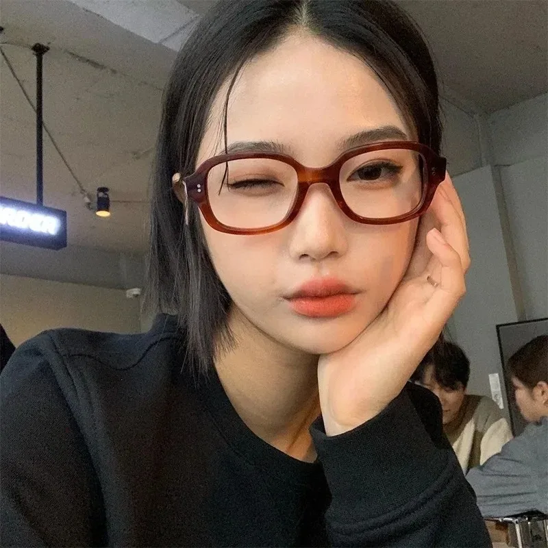 レトロスクエア近視メガネ女性赤色コンピュータ老眼鏡クリアブル - Gaming Glasses Blue のレビューと価格